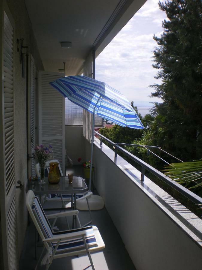 Apartment Nadia Lovran Exterior foto